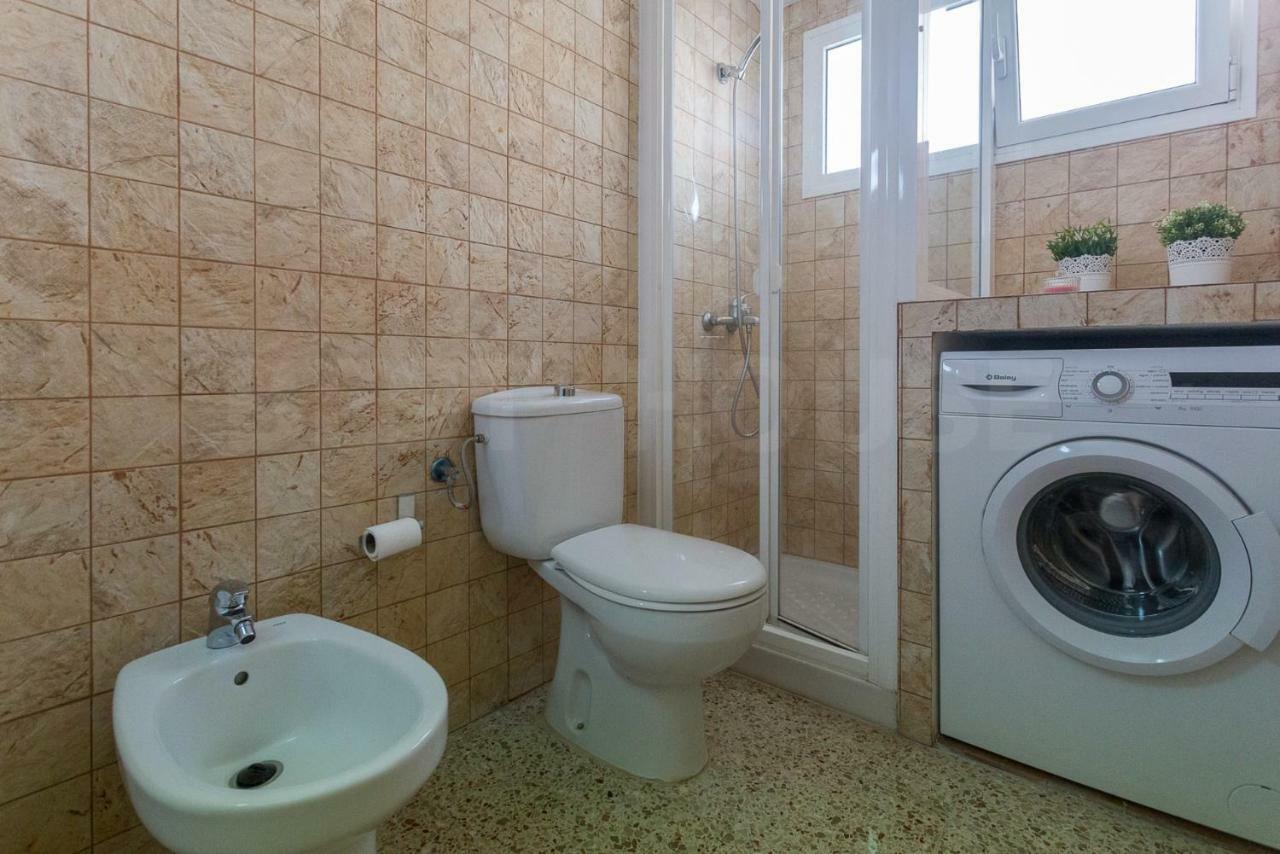 Cozy Apartment In Salinetas Beach. Bagian luar foto
